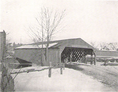 Old photograph of Ludlow bridge taken from the Springfield side